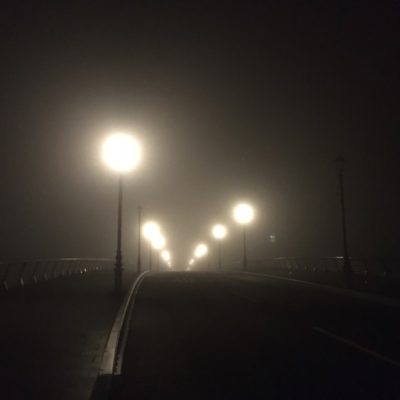 延岡の”夜霧よ今夜もありがとう”